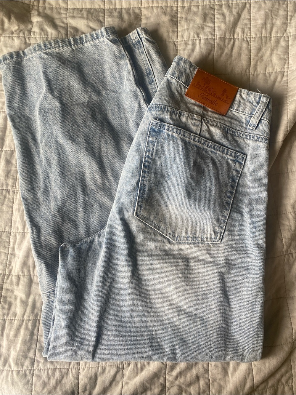 Kuwalla Jacquline size 29 perfect barrel jean-super high rise Like New